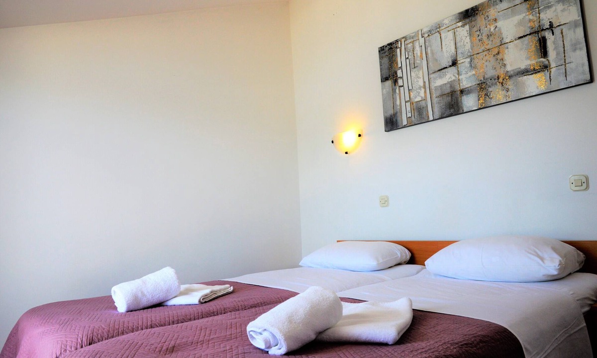 Poljica Bed & Breakfast | Bed & Breakfast by the Beach