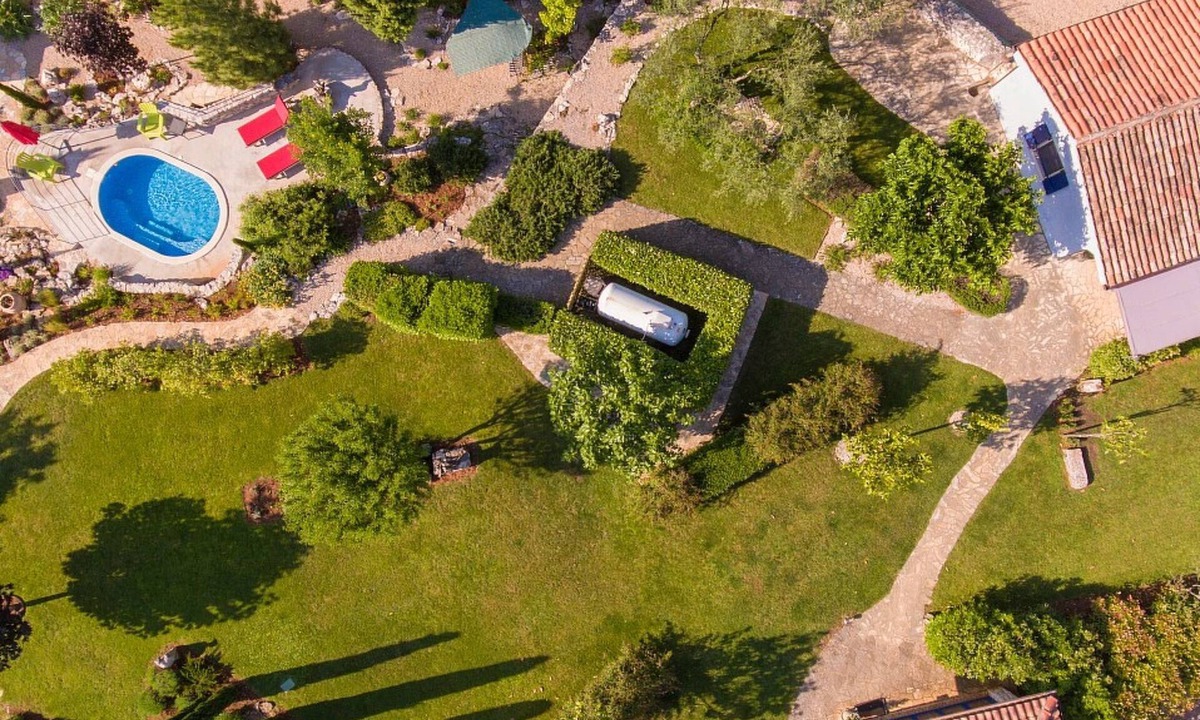 Sveti Ivan Dobrinjski House | Blue House by Interhome