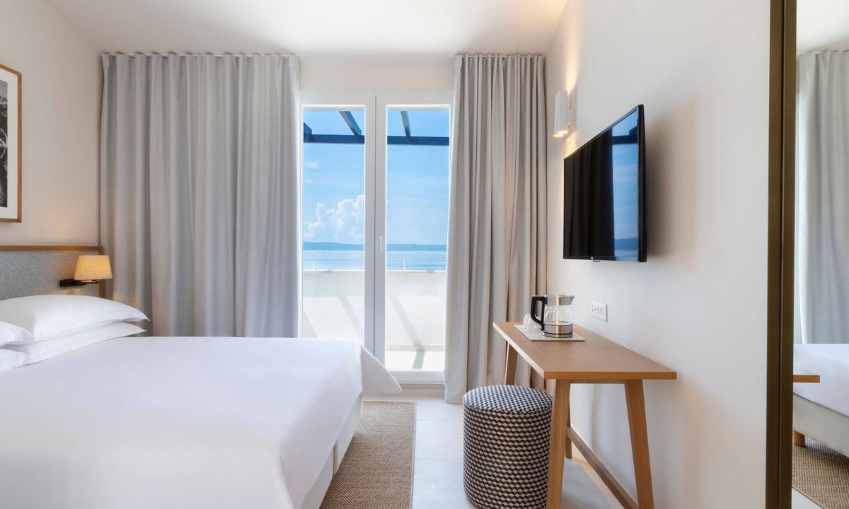 Tucepi Hotel | Bluesun Holiday Village Afrodita