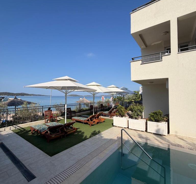 Zaboric Apartment | Cap Adria Apartments- beachfront, private swimming pool, near Šibenik
