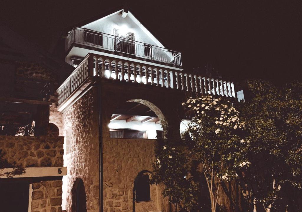 Maslenica House | Casa Di Famiglia