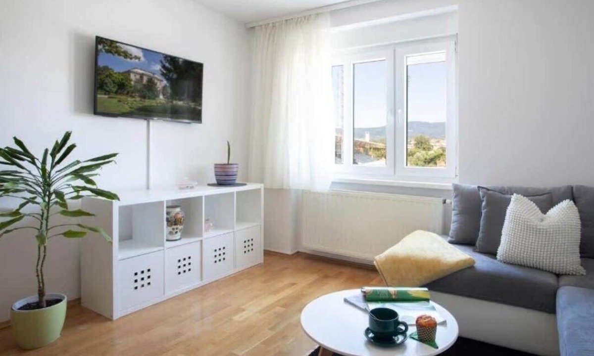 Zagreb Apartment | Central Zagreb Apt w/Balcony, Fast Wi-Fi, Near Cibona Tower