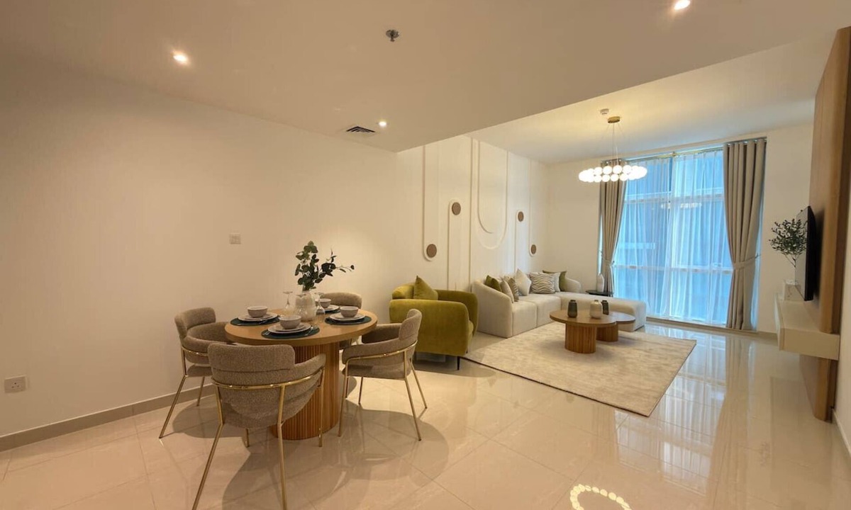 Trade Center Apartment | City Living Holiday Home | On Sheikh Zayed Road