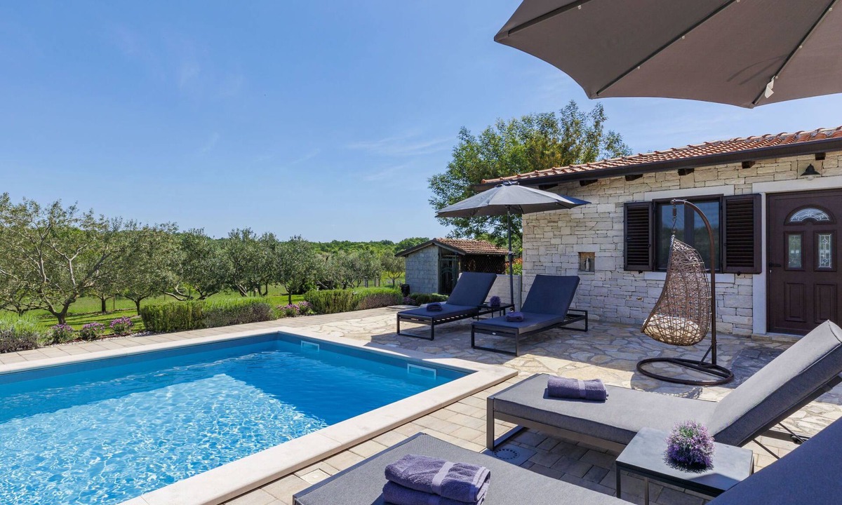 Buzinija House | Claudia by Interhome