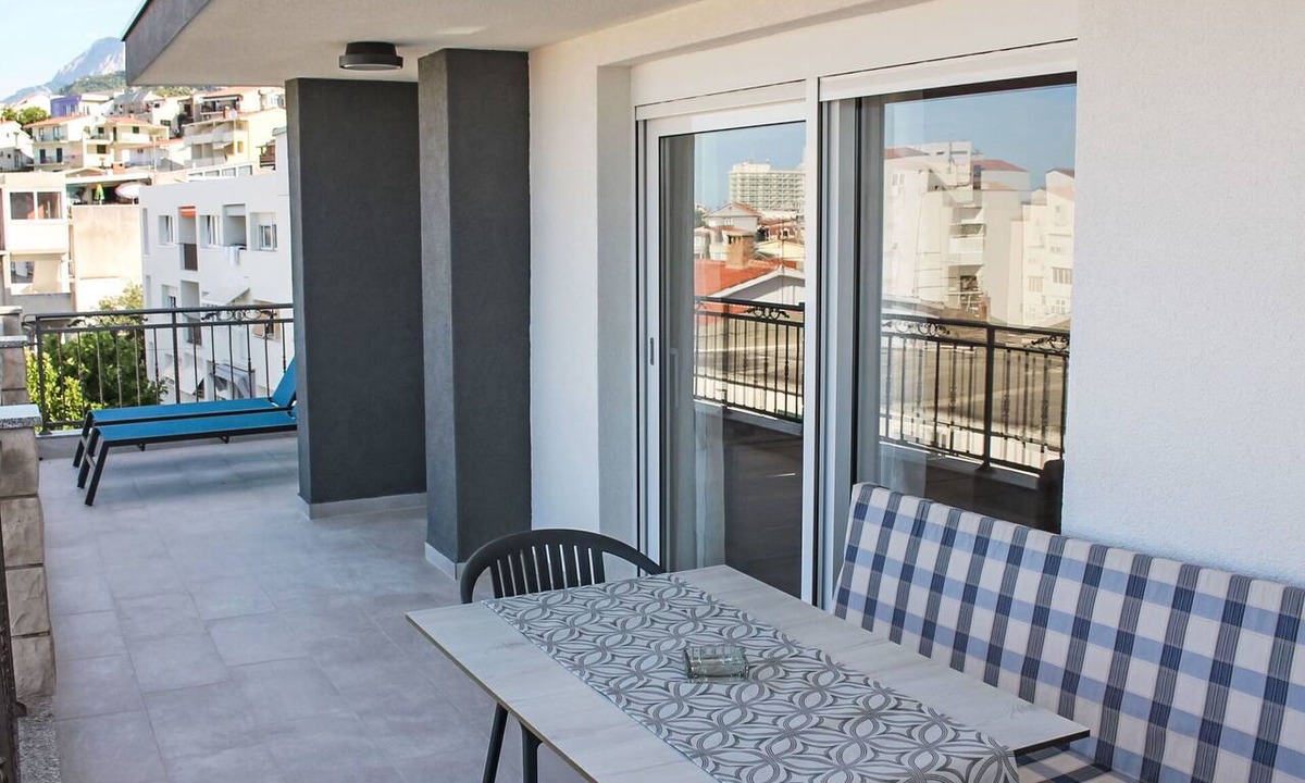 Moca Apartment | Cosy apartment for 4 guests with A/C, WIFI, TV and balcony
