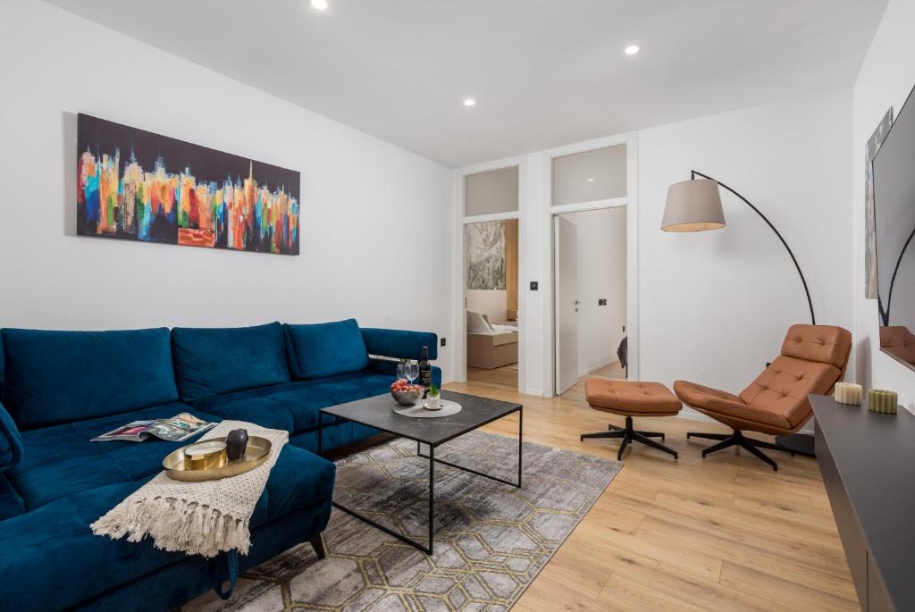 Rijeka Apartment | Cosy&Lux on main square, Korzo Rijeka