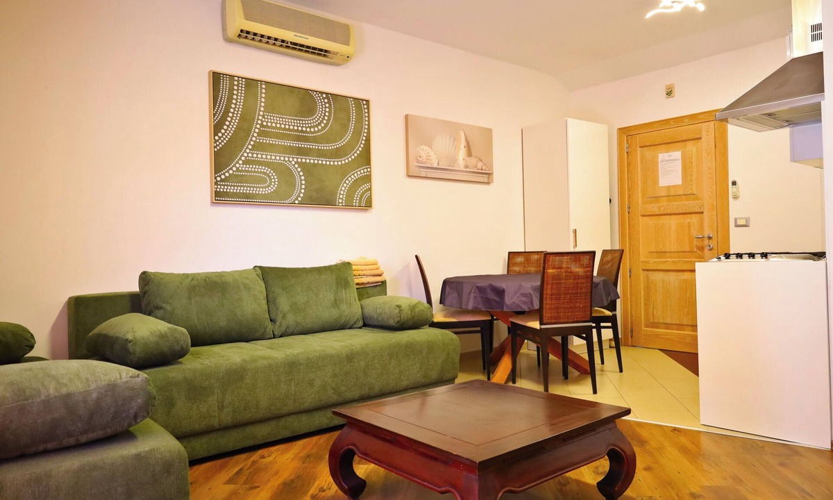 Katoro Apartment | Cosy studio apartment for 2 on a great location in a touristic village, Susanna1