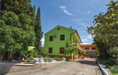 Seca Apartment | Cozy Apartment In Portoroz