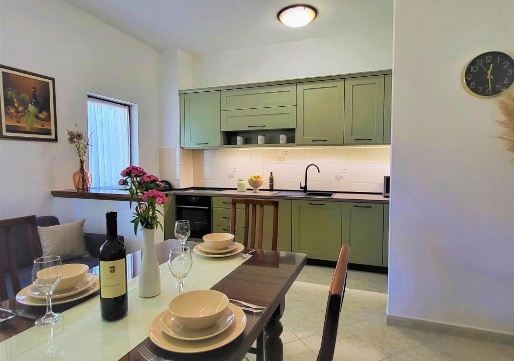 Flengi Apartment | Cozy Apartment Mandula