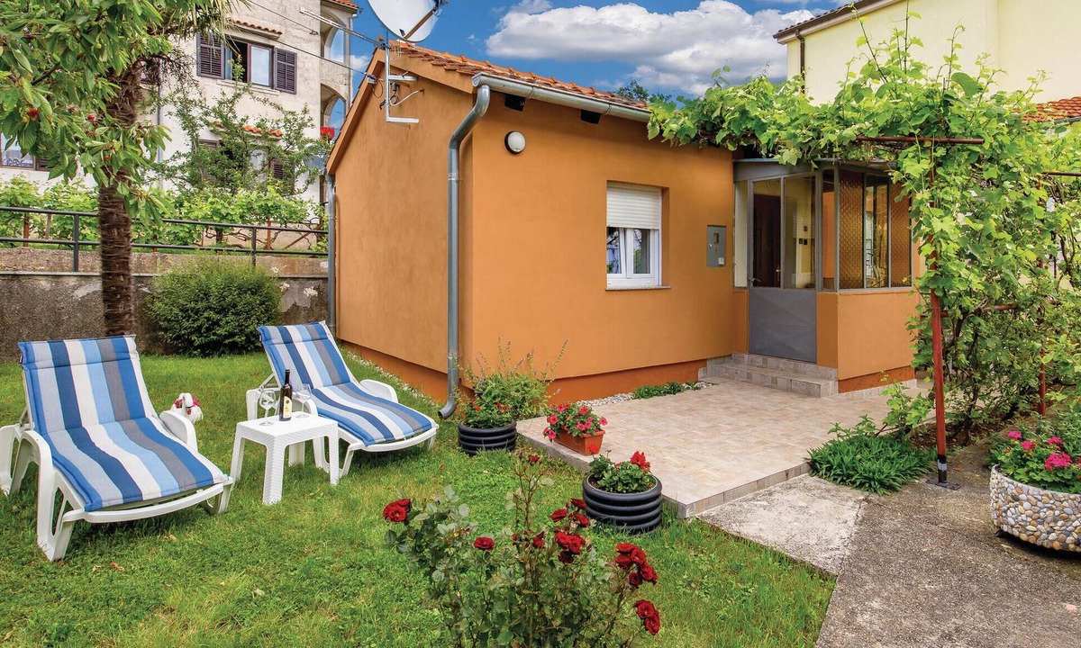 Sarsoni House | Cozy home in Rijeka with house a panoramic view