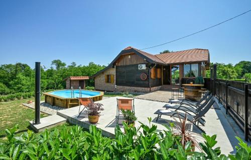 Vrbovec House | Cozy Home In Vrbovec With Sauna