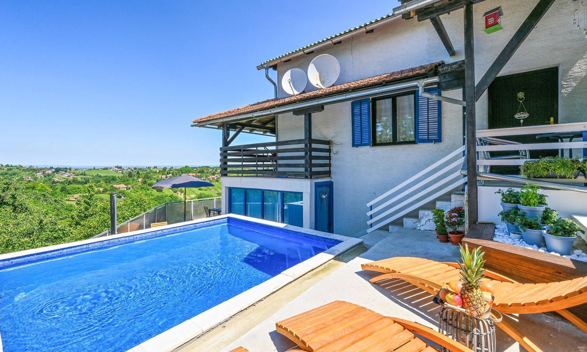 Varazdinske Toplice House | Cozy home in Vrtlinovec with sauna