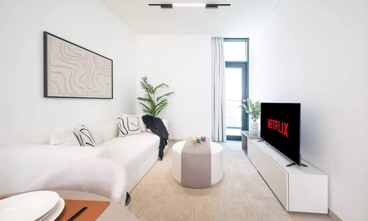 Jumeirah Village Circle Apartment | Dubai Luxury Apartment w/Pool & Gym, Near Cafes