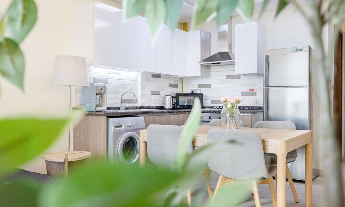 Discovery Gardens Apartment | Elegant Home next to Metro Station in Al Furjan