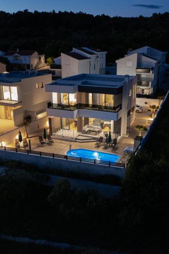 Caska Villa | Elegant Villa Cissa Bay