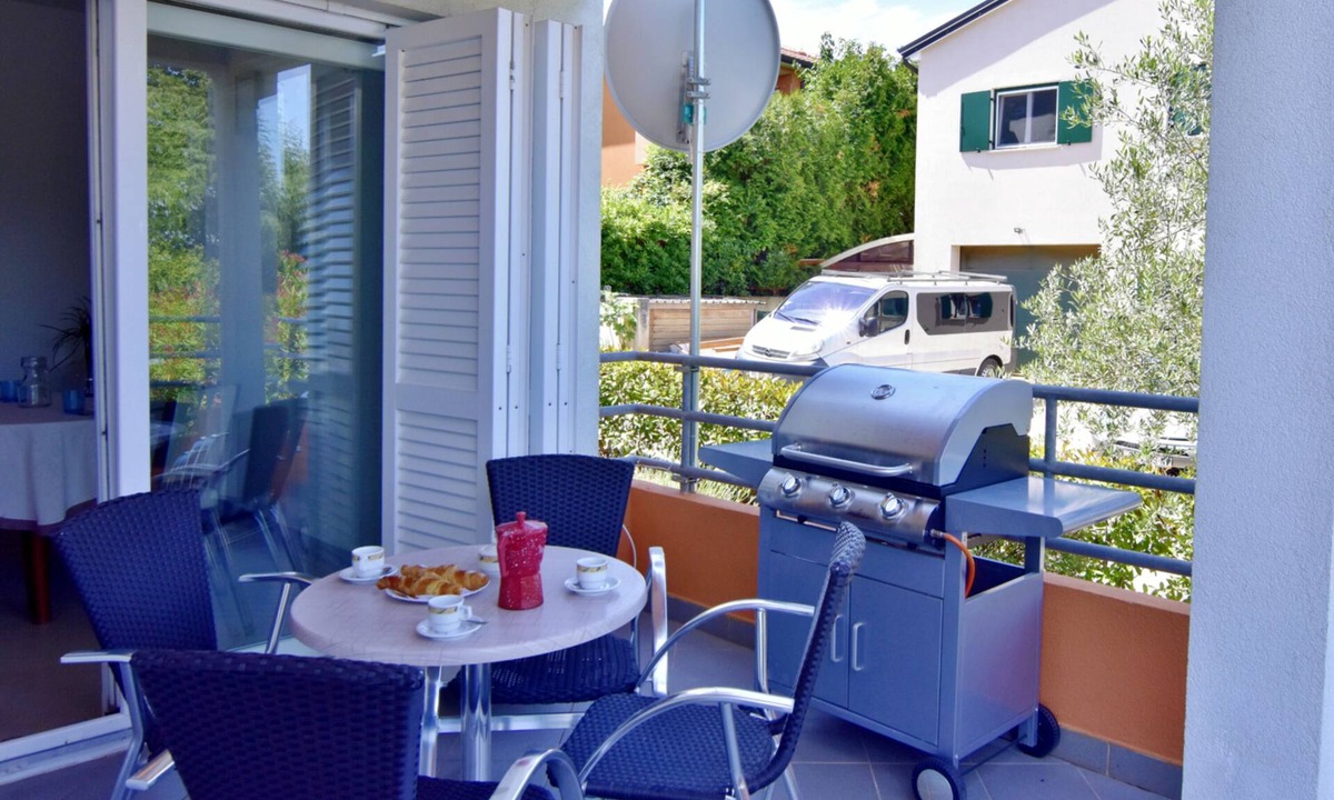 Dajla Apartment | Equipped flat just a short walk from the beach