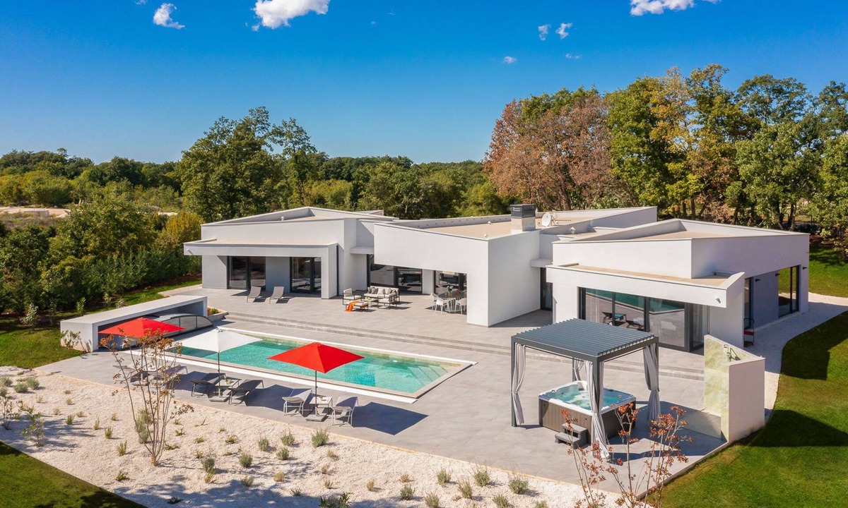 Rezanci Villa | Exclusive five star villa