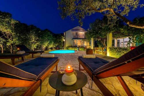 Zupa dubrovacka House | Family Four Bedroom Holiday Home with Pool