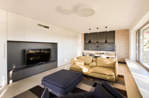 Portoroz Apartment | Forgotten Garden Villa
