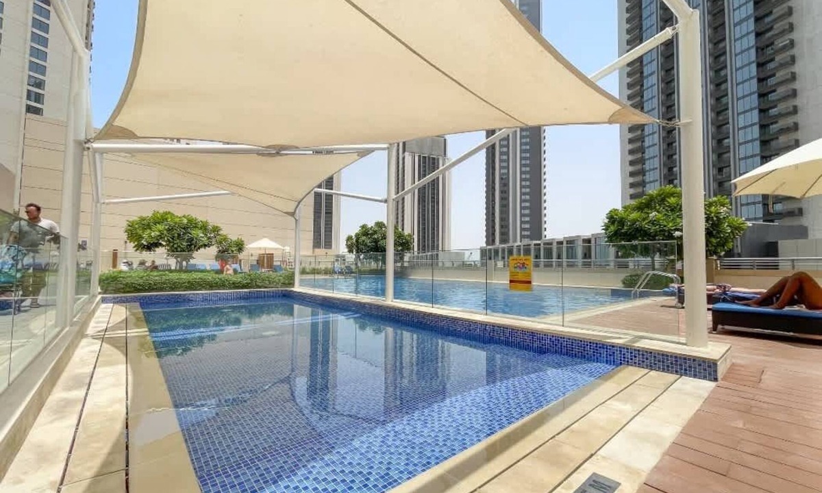 Dubai Apartment | Free housekeeping visits during your stay - StayShort - Airy 5-Bedrooms Apartment at Harbour views with stunning scenery of Dubai Creek!