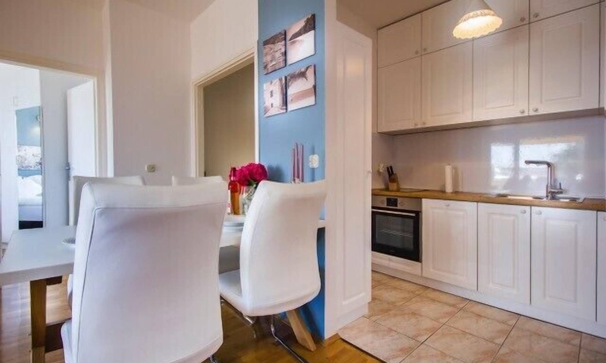 Gorinka Apartment | Fully equiped one bedroom apartment for two, wifi, dishwasher, washing machine.