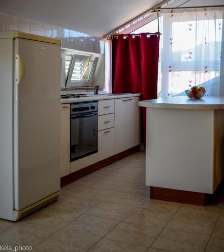 Veli Iz Apartment | Galeb 3