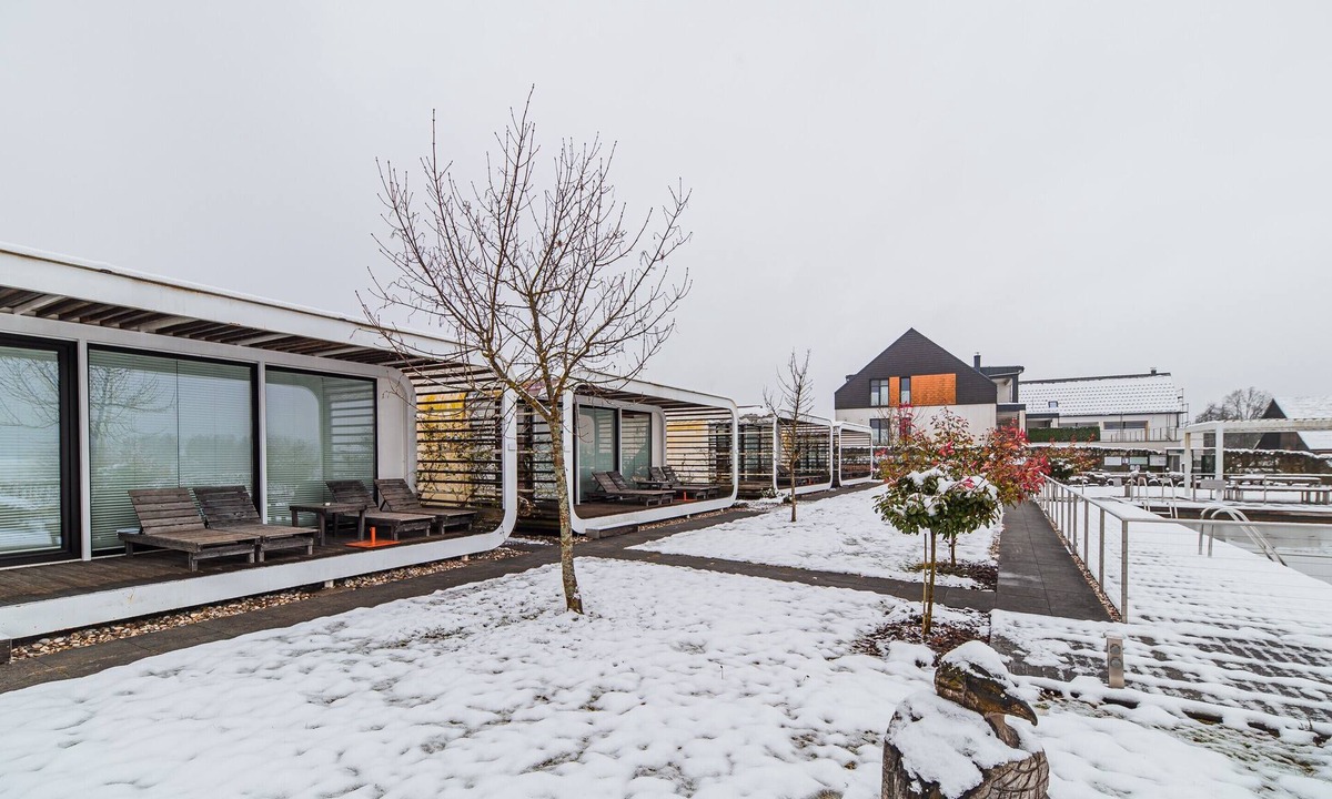 Crnomelj House | Glamping Malerič - Natural Pool & Wellness access
