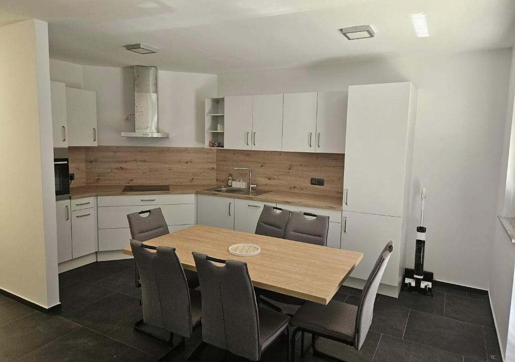 Vojnik Apartment | Globoce apartment