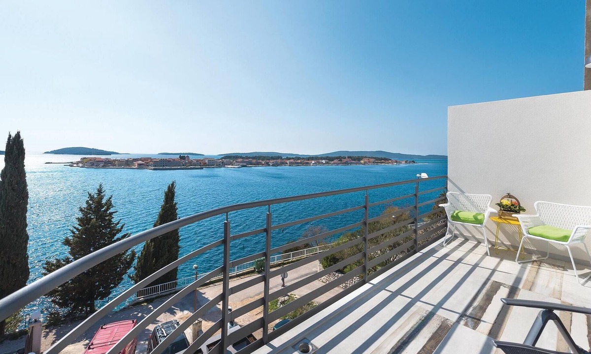 Brodarica Apartment | Gorgeous apartment in Brodarica