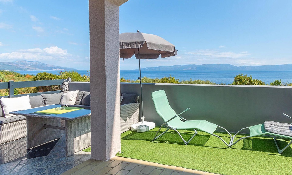 Ravni Apartment | Gorgeous apartment in Labin with WiFi