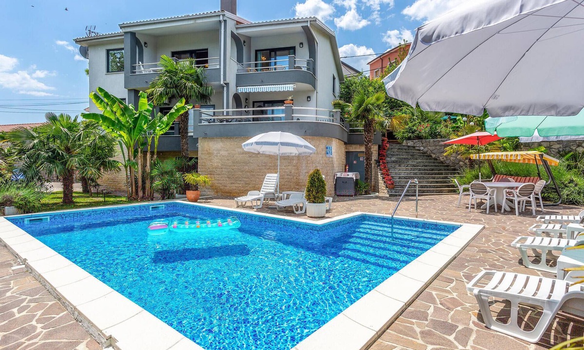 Bregi House | Gorgeous home in Bregi