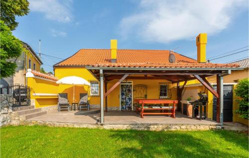 Buzdohanj House | Gorgeous Home In Cernik With Sauna