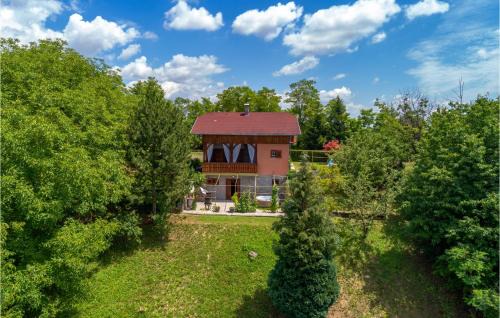 Jastrebarsko House | Gorgeous Home In Dragovanscak With Sauna
