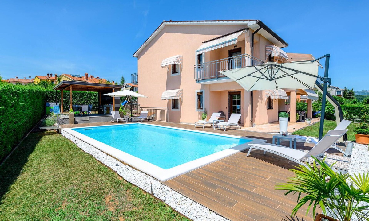 Vinez House | Gorgeous home in Labin