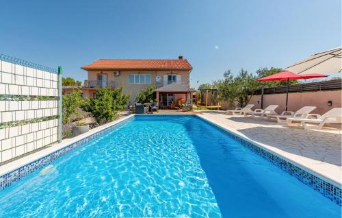 Lisicici House | Gorgeous Home In Lisicic