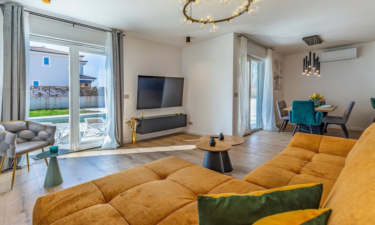 Nedescina House | Gorgeous home in Nedescina with WiFi