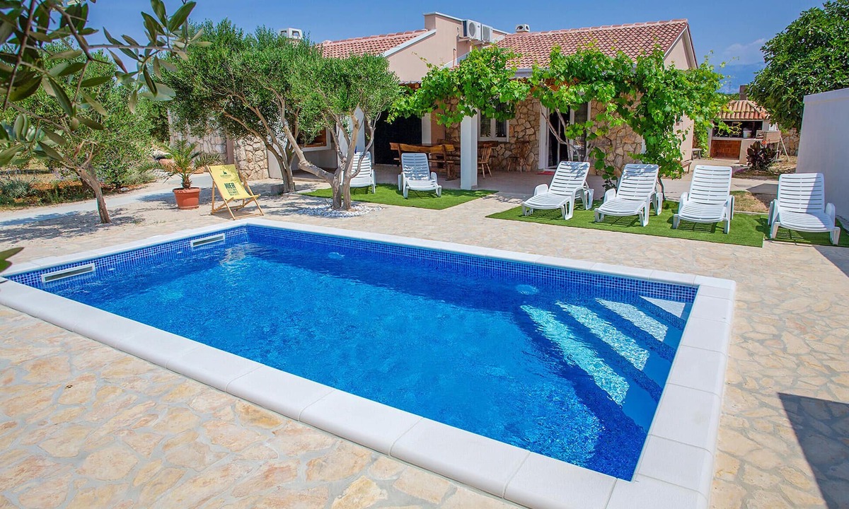 Potocnica House | Gorgeous home in Novalja