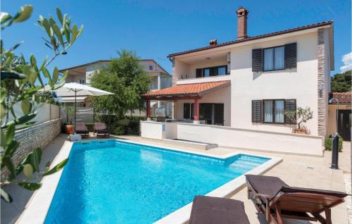Valdebek House | Gorgeous Home In Pula