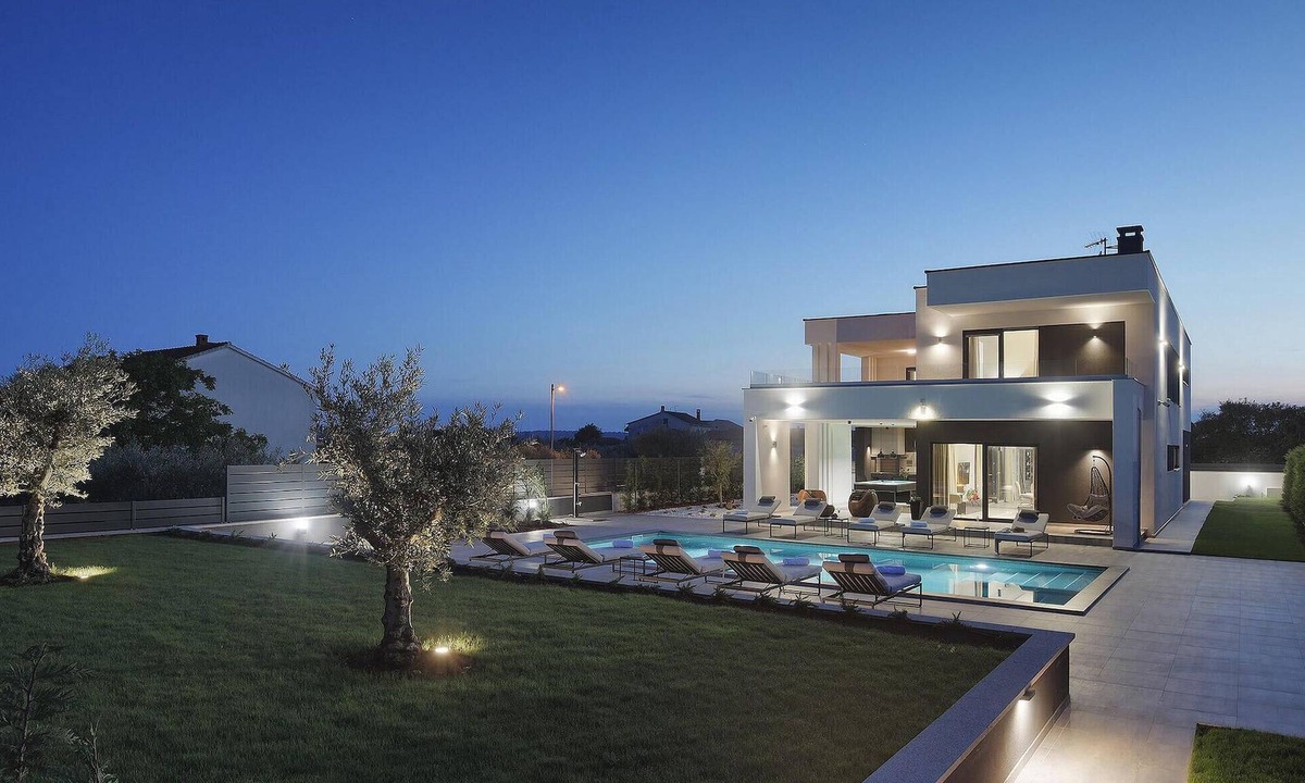 Sikici House | Gorgeous home in Pula with sauna