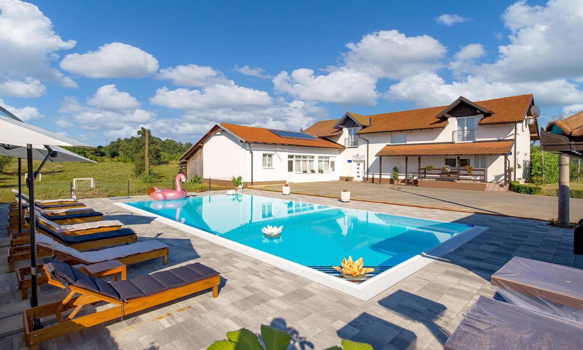 Slunj House | Gorgeous home in Slunj