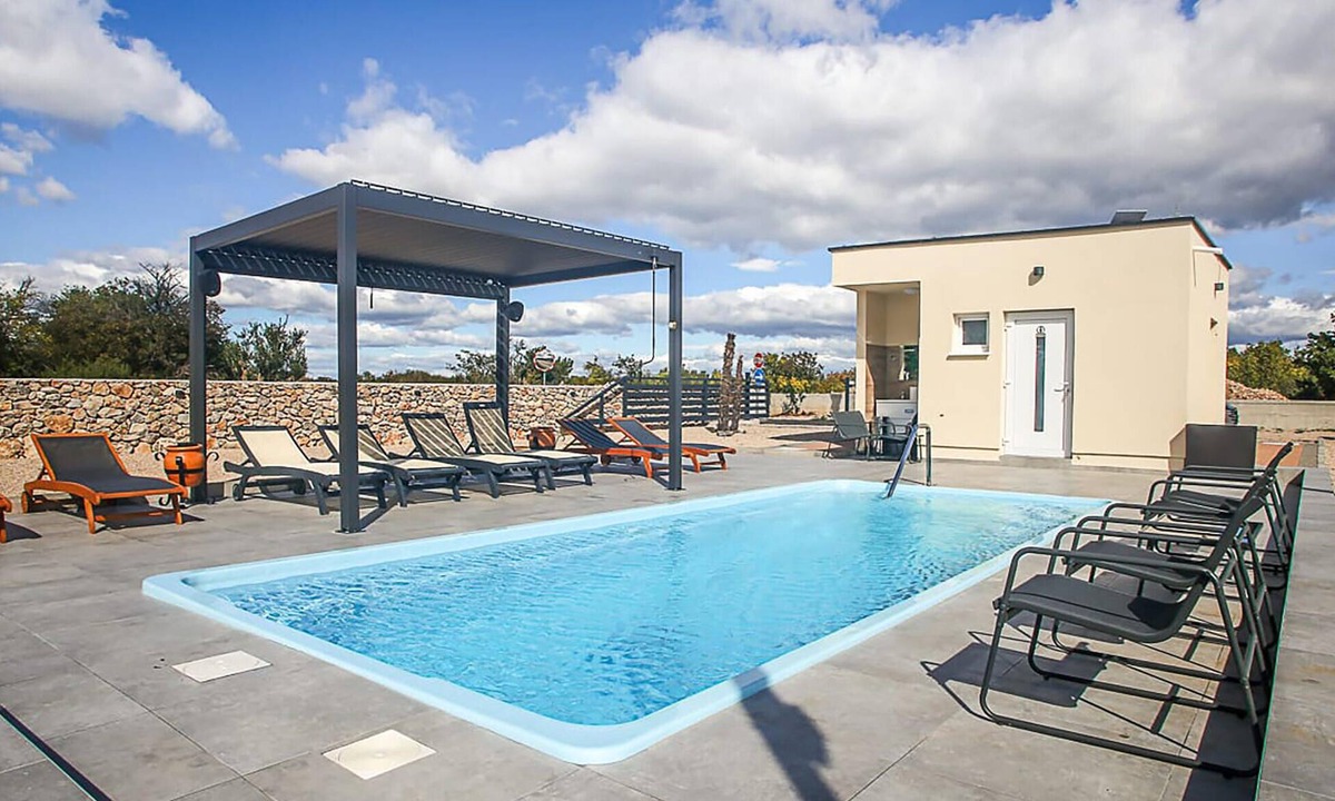 Bristane House | Gorgeous (sta)caravan in Drnis with WiFi