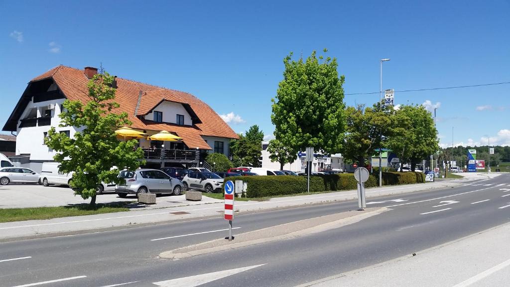 Ormoz House | Gostišče Prosnik