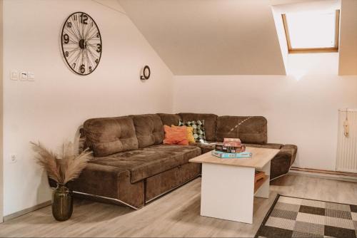Brezice Apartment | Green Hill