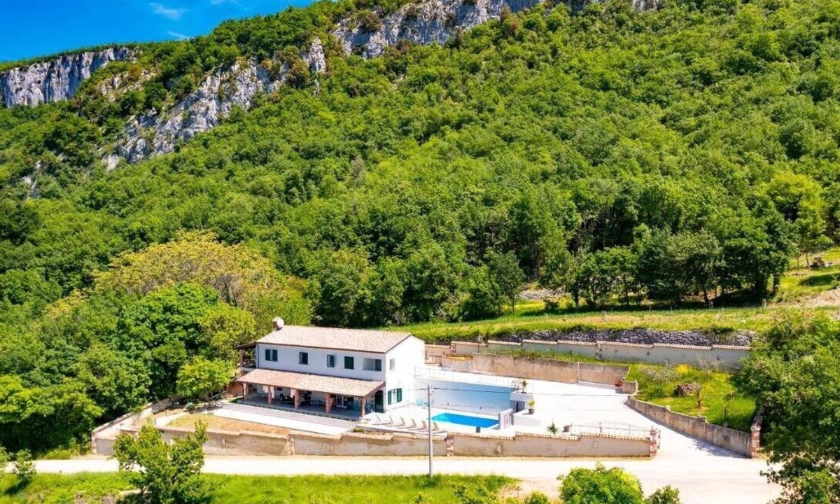 Dolenja Vas House | Green Oasis Villa Kristina