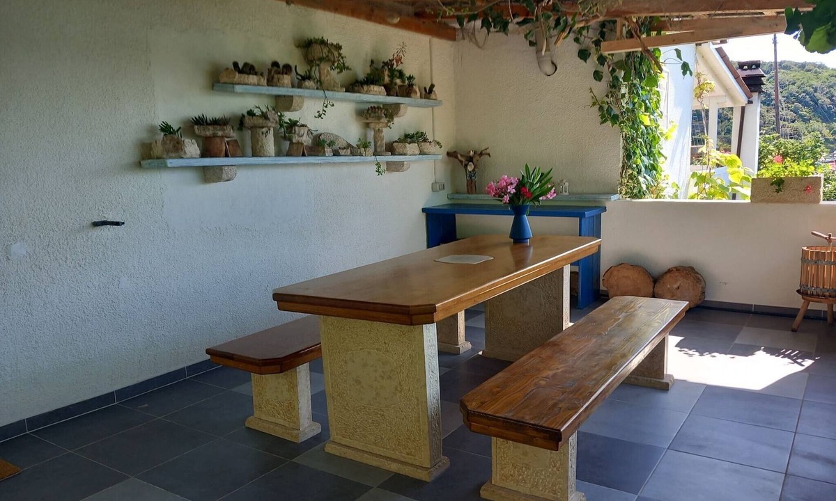 Supetarska Draga Apartment | Guest House Green Corner Supetarska Draga - Studio Apartment with Terrace And Sea View