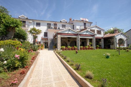 Brajkovici House | Guest House Milotic