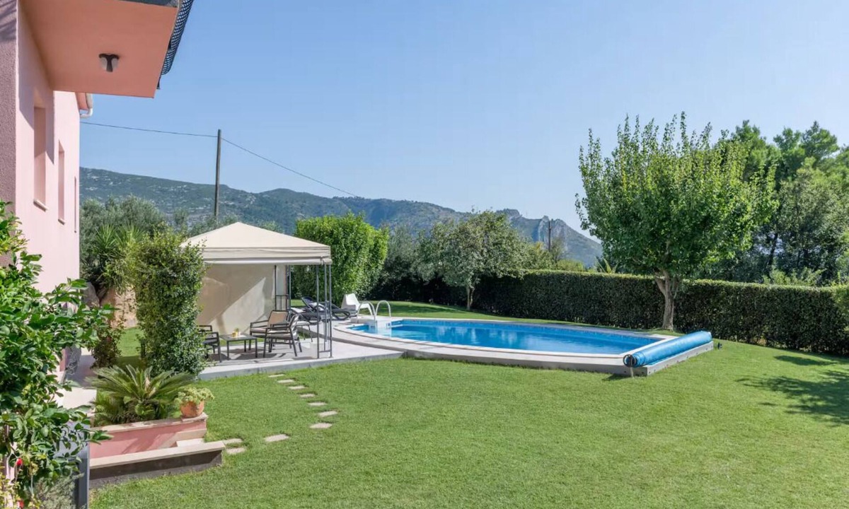 Klis House | HeNi Villa with large garden and amazing views