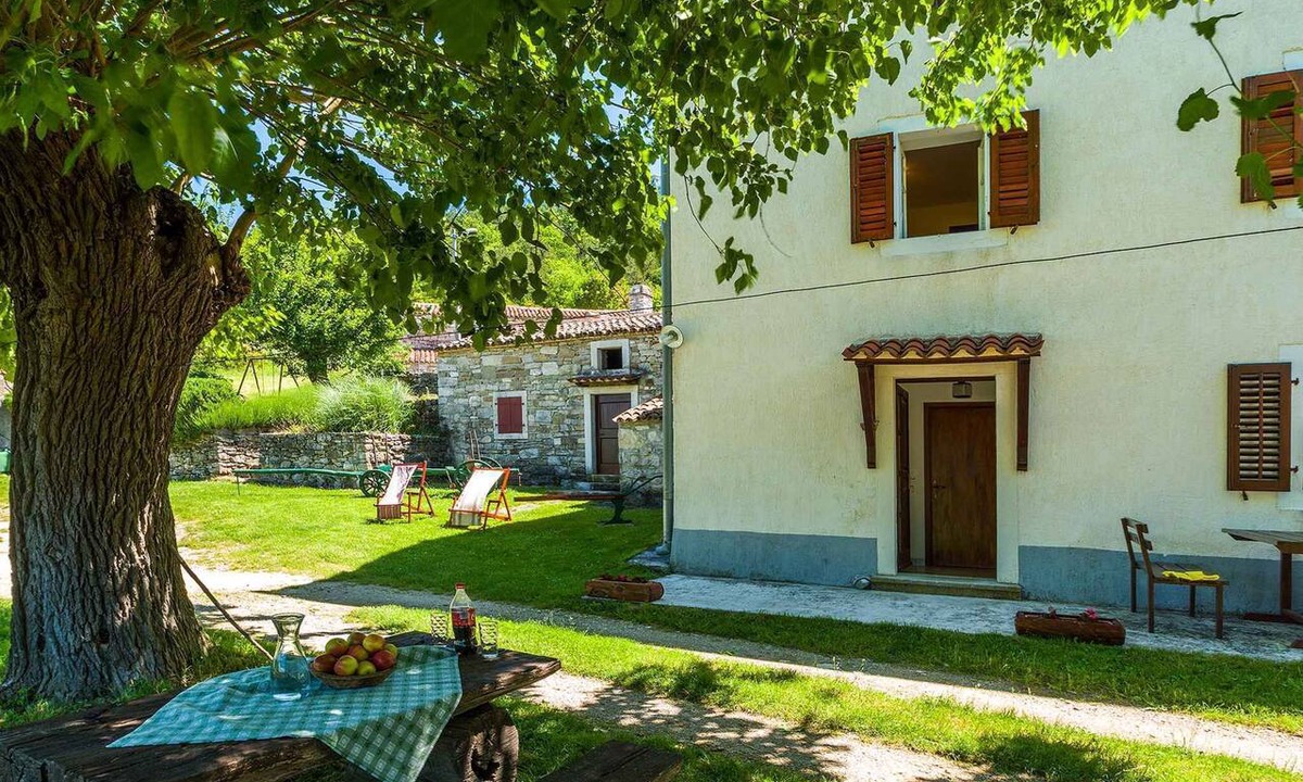 Kozljak Apartment | Holiday Apartment in the Countryside