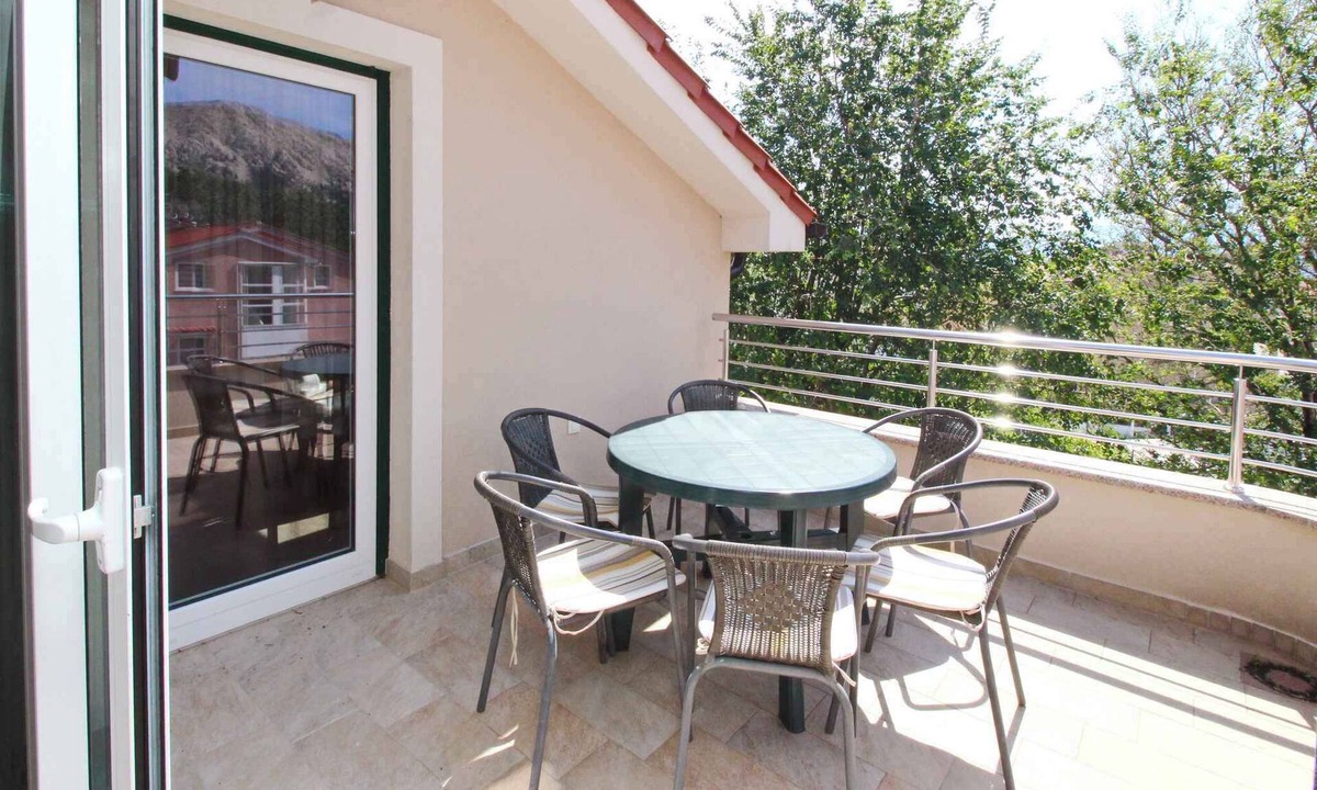 Jurandvor Apartment | Holiday apartment with air conditioning and Wi-Fi
