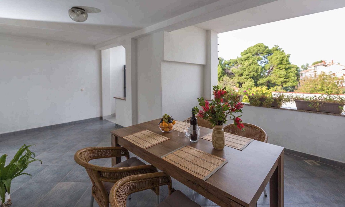Brulo Apartment | Holiday apartment with balcony and air conditioning